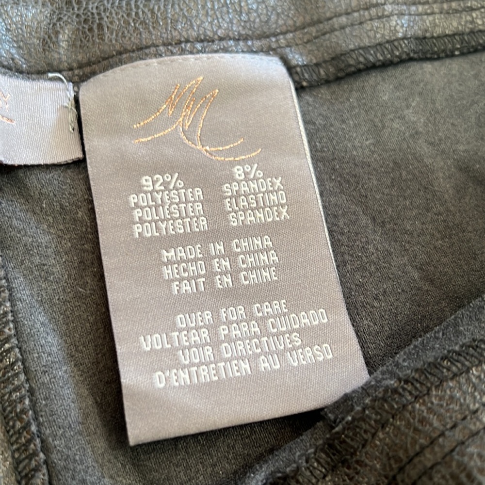 Seven7 Melissa McCarthy Faux leather pants size 3X - Picture 6 of 9